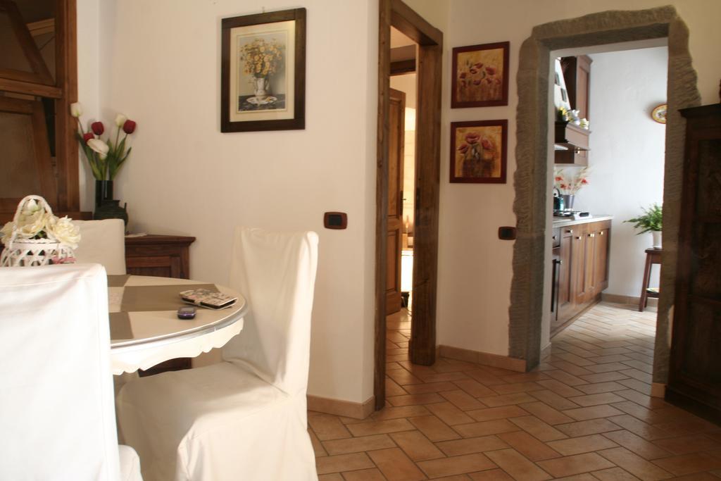 Borgo Medioevale Apartment โตดี ภายนอก รูปภาพ
